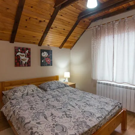 アパート Andric カルゲスケ・バレ